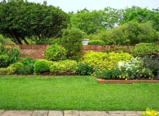 landscaping services Calhoun